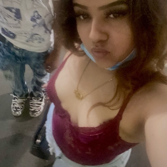 Meet your Posher, Shay - Picture 1 of 1